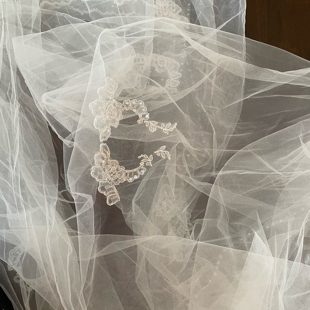 Royal weddings bridal - Picture 12 of 16